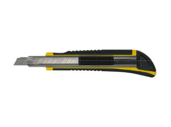 Cutter bi-matière recharge automatique 9 mm